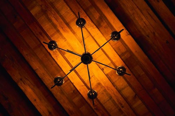rustic interior design elements