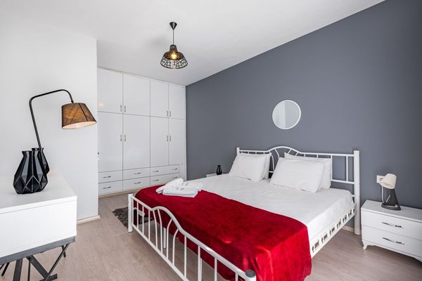rented staged bedroom