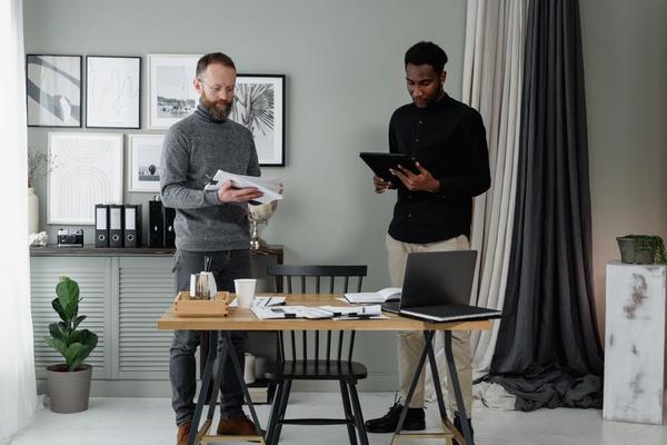 budget decor workspace