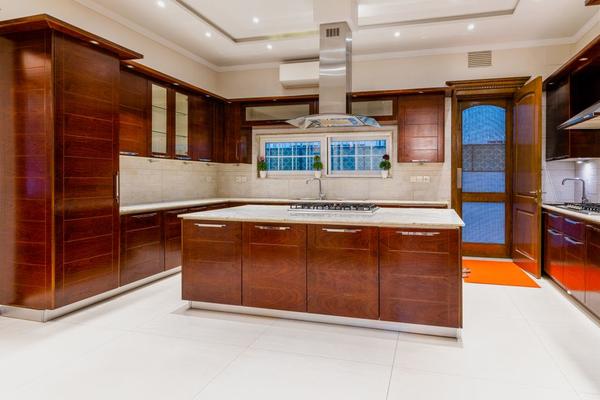 desert luxury kitchen