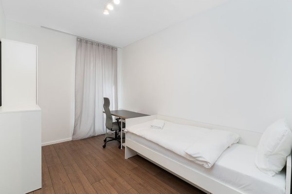 rental furniture delivery room