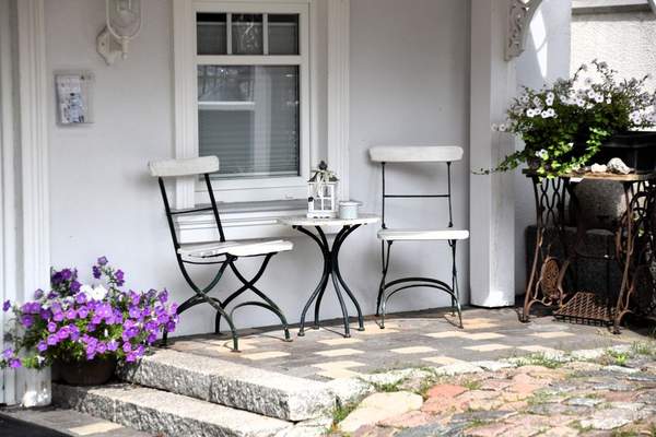 small porch seating
